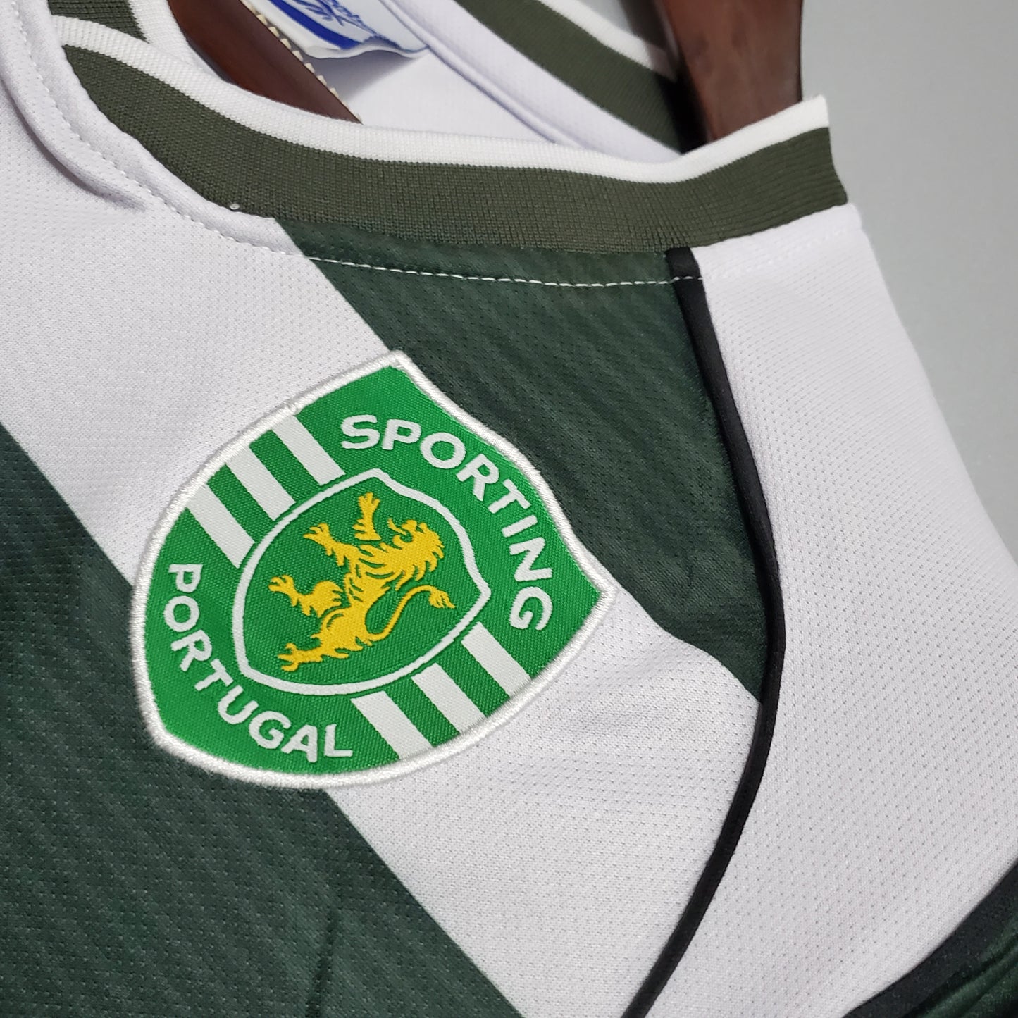 01/03 Sporting Lisbon home Retro Shirt