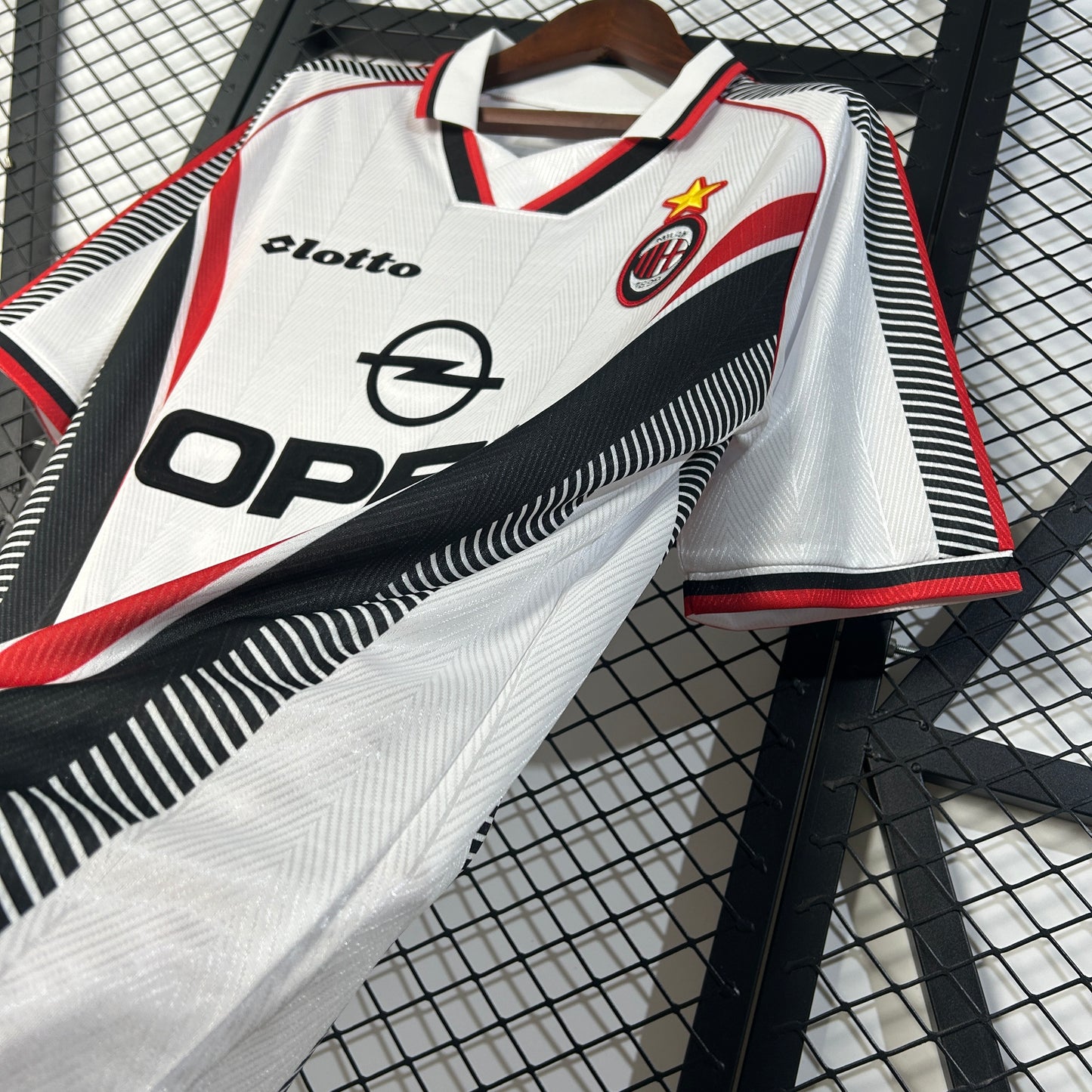 1998/1999 AC Milan Away Retro Shirt