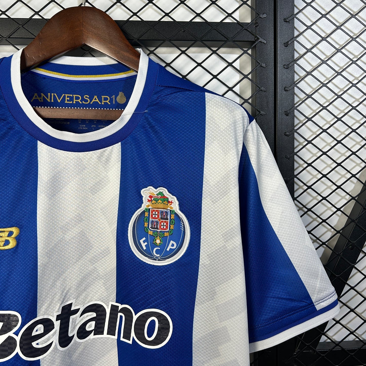 25/26 Porto home shirt