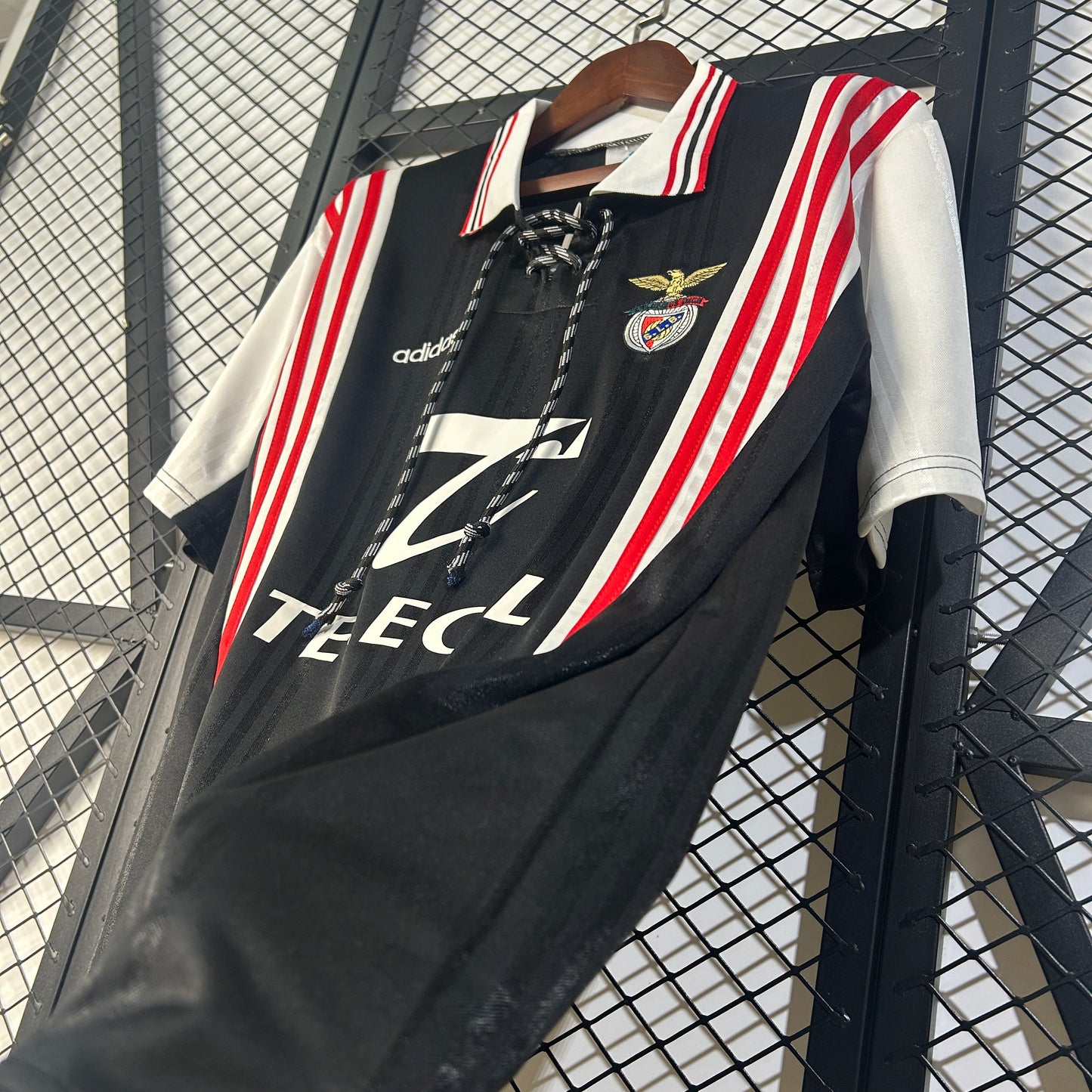 97/98 Benfica Away Retro Shirt