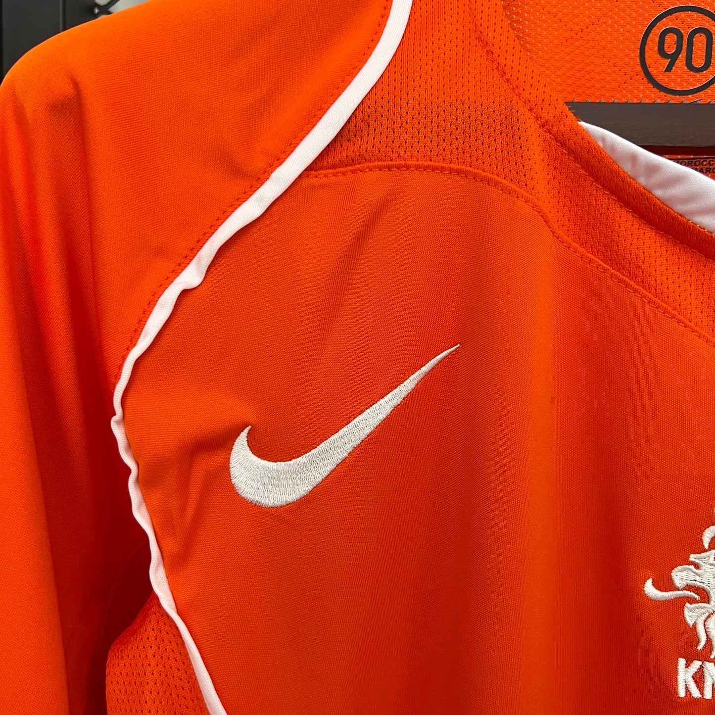 2004 Netherlands Home Retro shirt