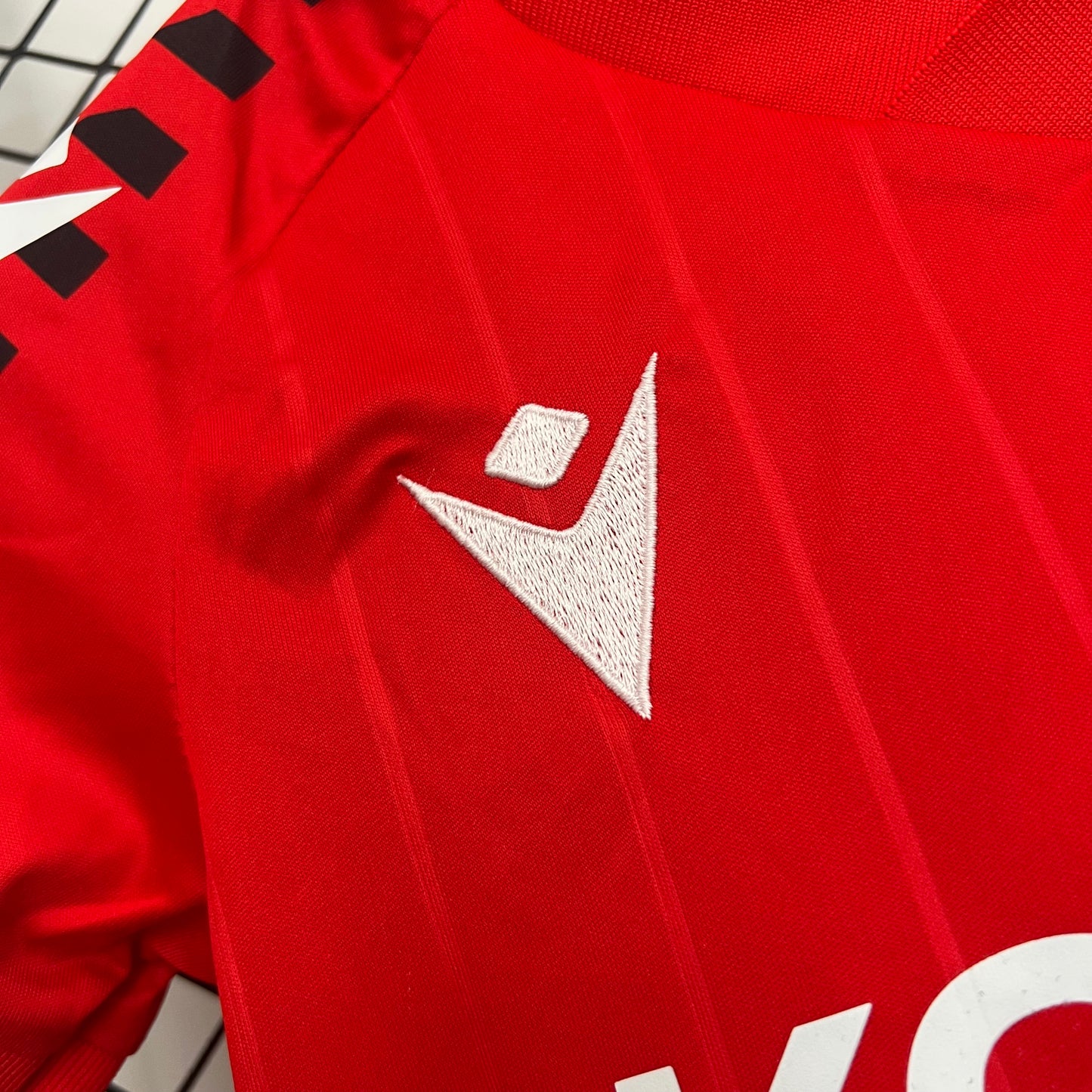 25/26 Osasuna Home Kids shirt