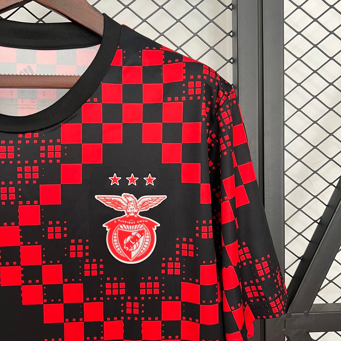 25/26 Benfica training shirt