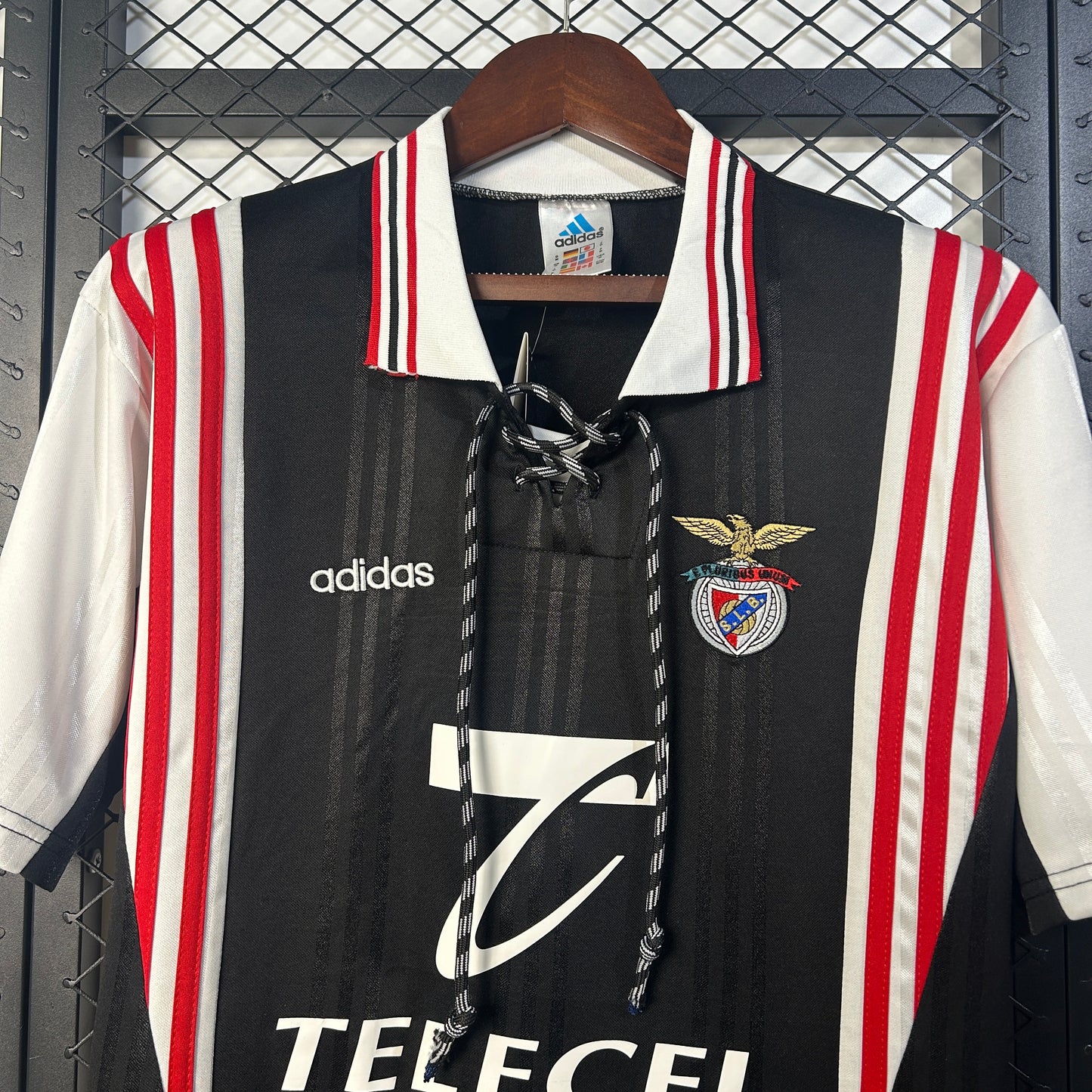 97/98 Benfica Away Retro Shirt