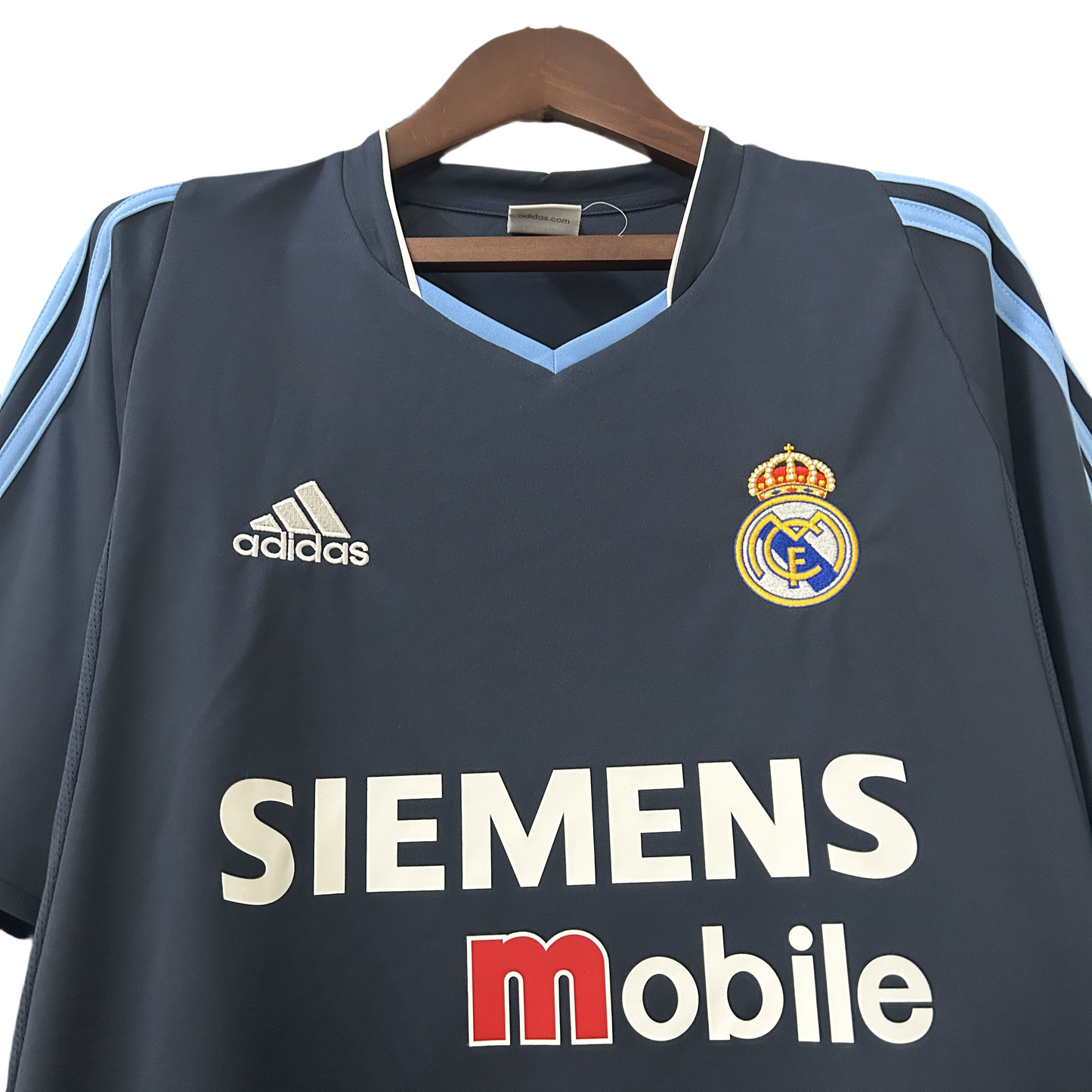 2003/2004 Real Madrid Away Retro Shirt