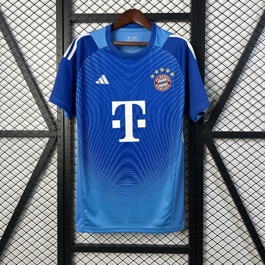 25/26 Bayern Munich Goalkeeper shirt