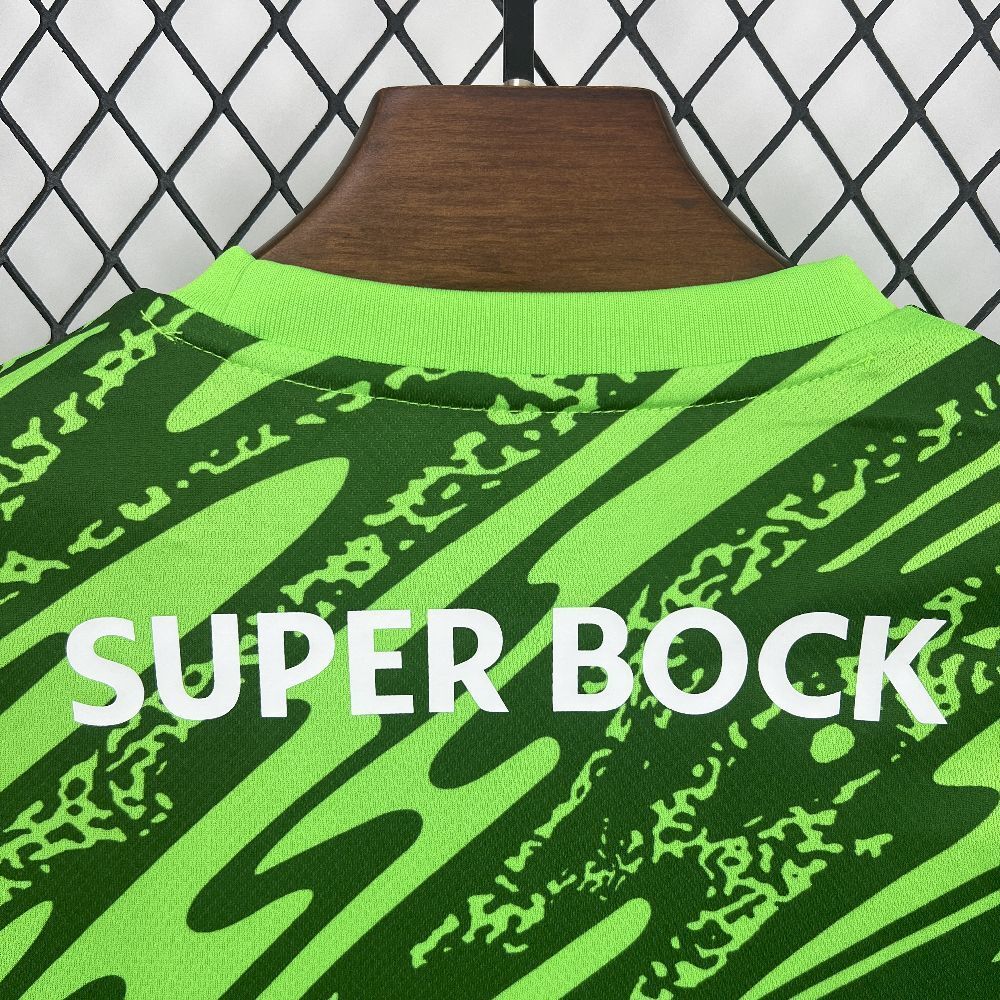 2025/26 Sporting CP Green Goalkeeper Kit Kids shirt