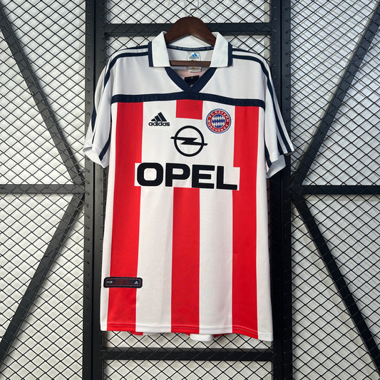 2000/2002 Bayern Munich Away Retro Shirt