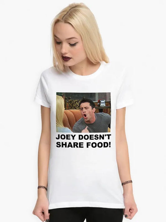 Футболка DreamShirts Studio | https://www.ozon.ru/product/1299829950