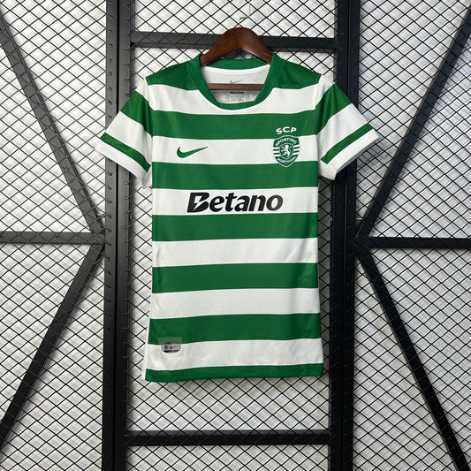 25/26 woman Sporting Lisbon home shirt
