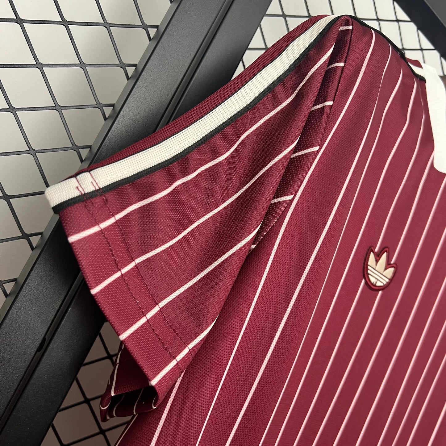 25/26 Ajax Retro shirt