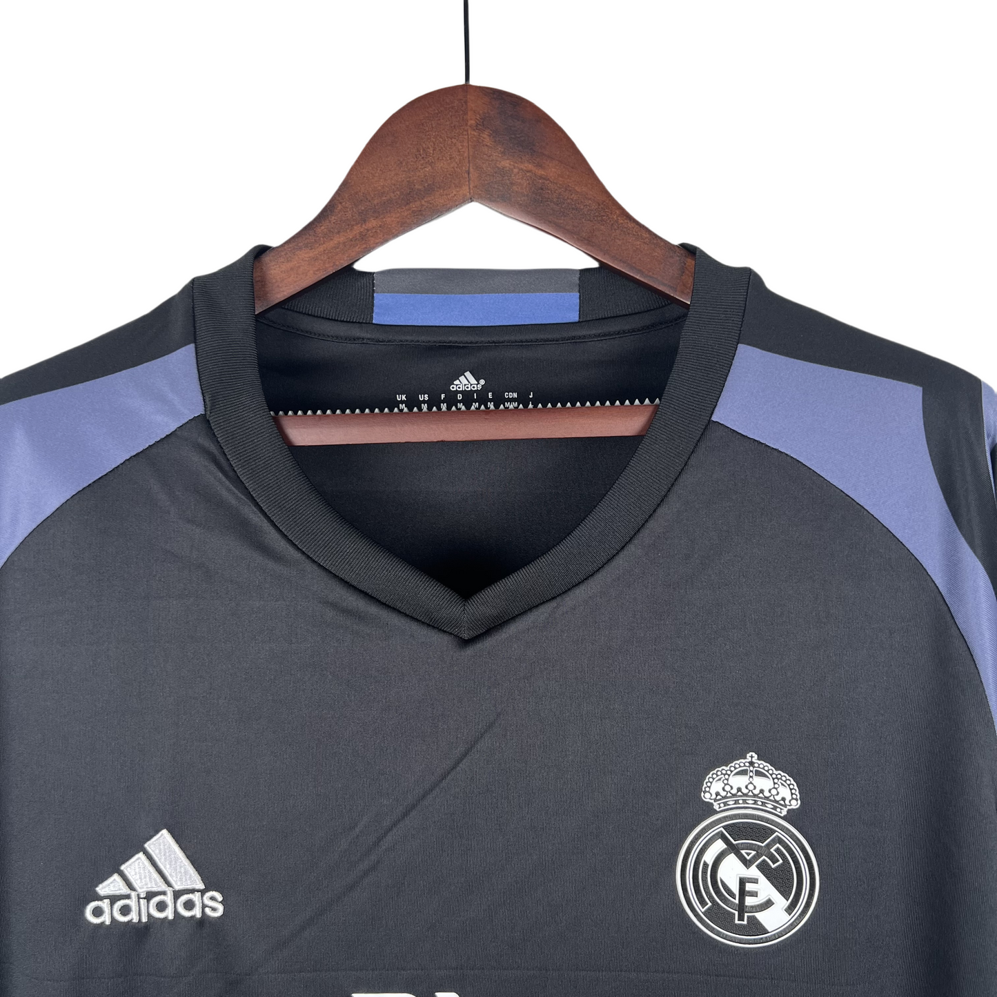 2016/2017 Real Madrid Third Away Retro Long Sleeve Shirt