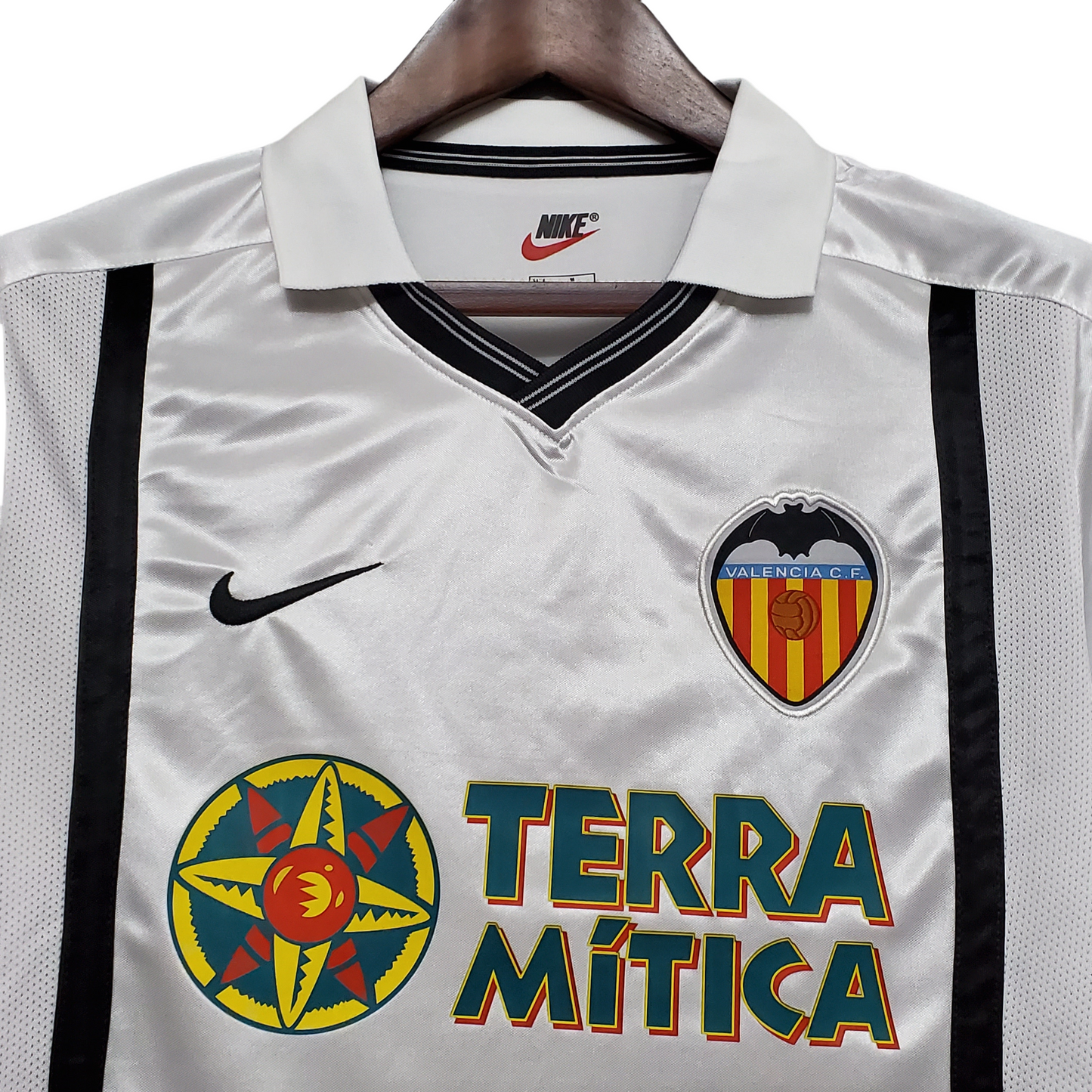 2001 Valencia home vintage shirt