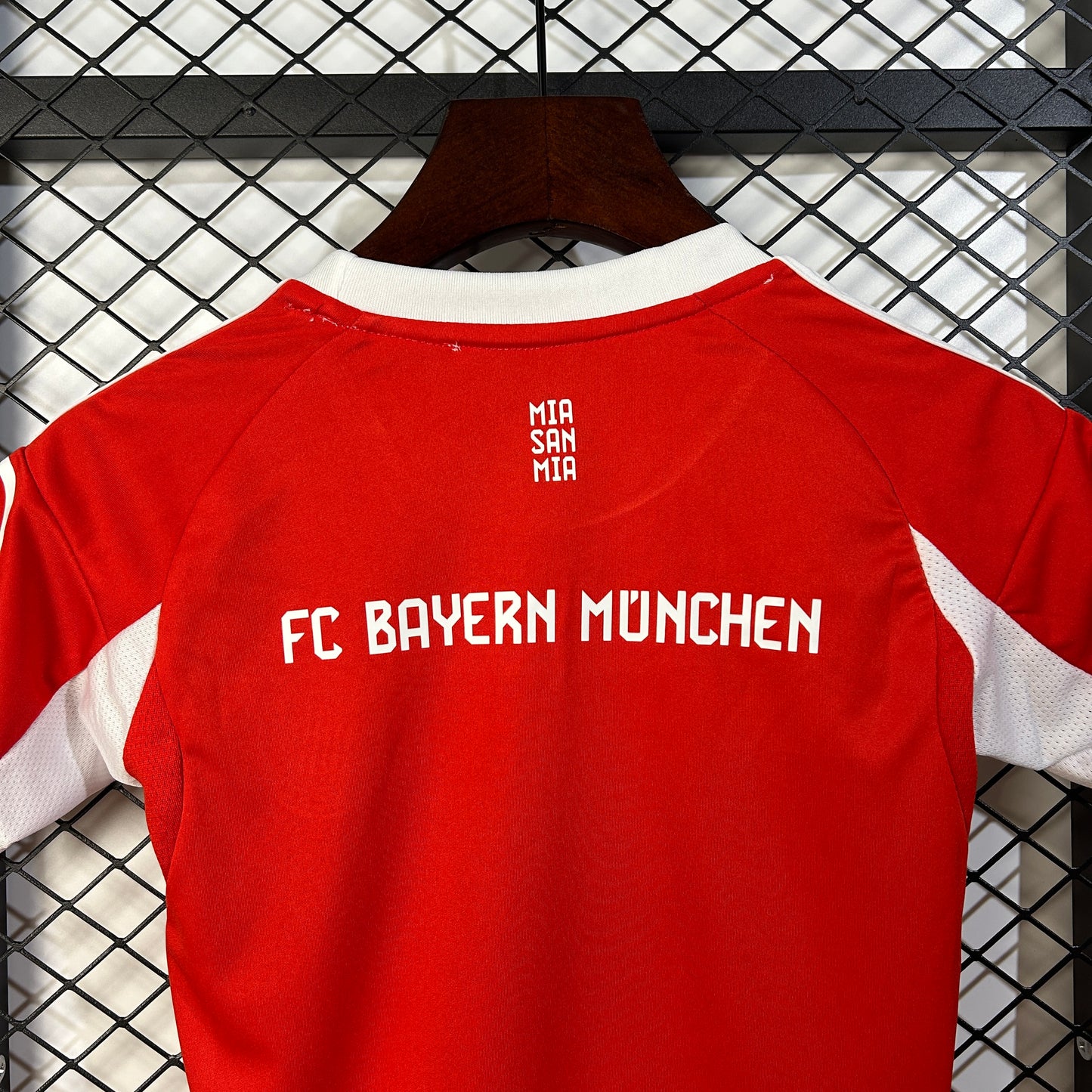 25/26 Bayern Munich home kids