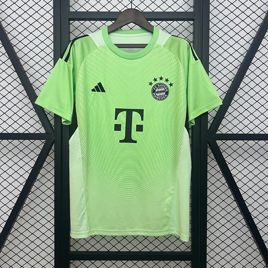 2025/2026 Bayern Munich Goalkeeper Green Shirt