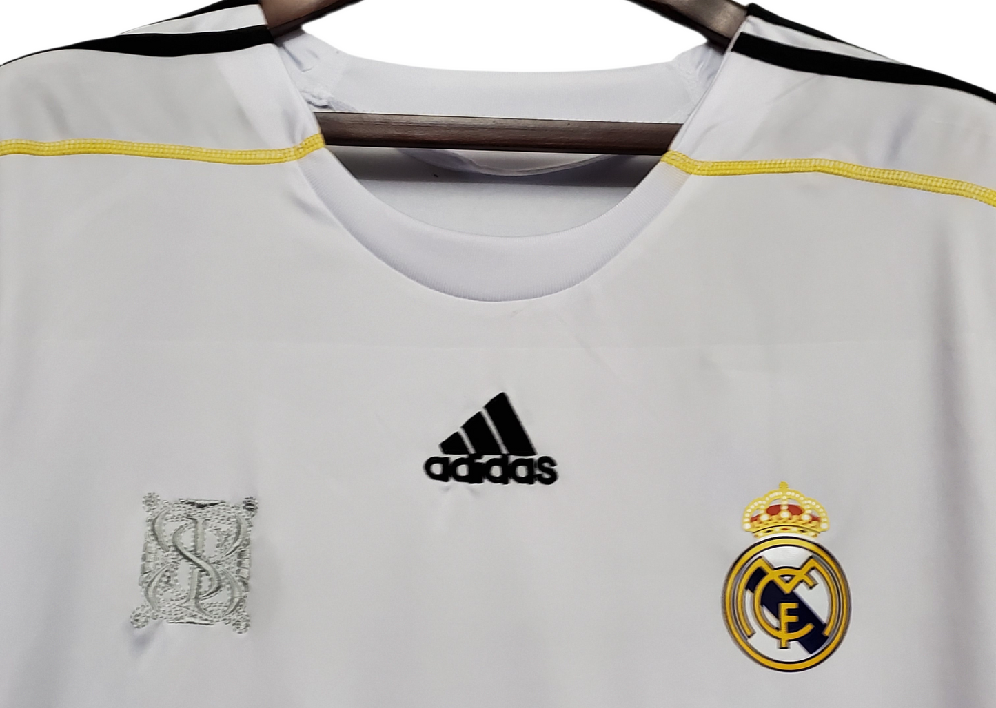 2009/2010 Real Madrid Home Retro Shirt