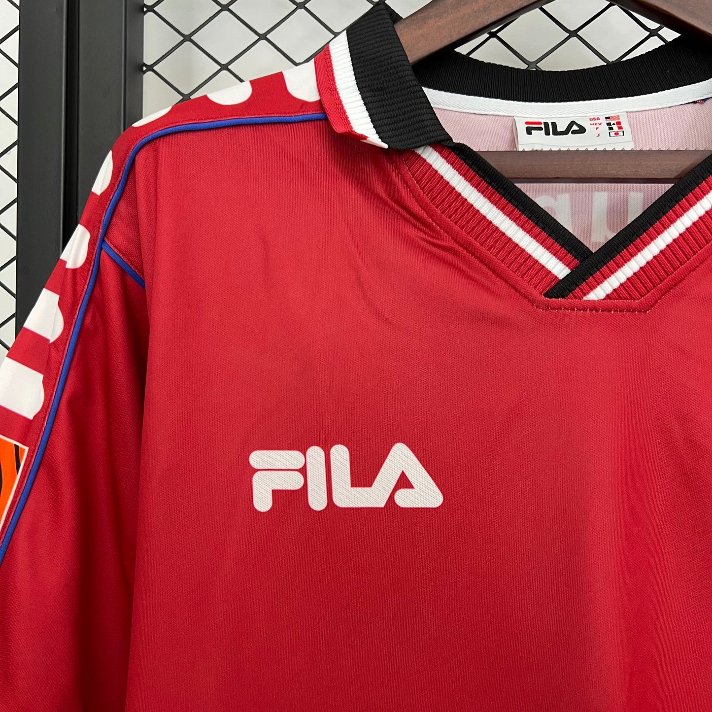 2000 Hamburg Red Retro shirt